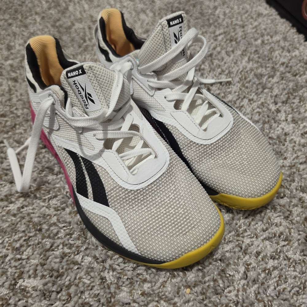 Womens Reebok Nanos